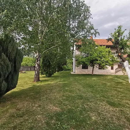 River House Arelic *